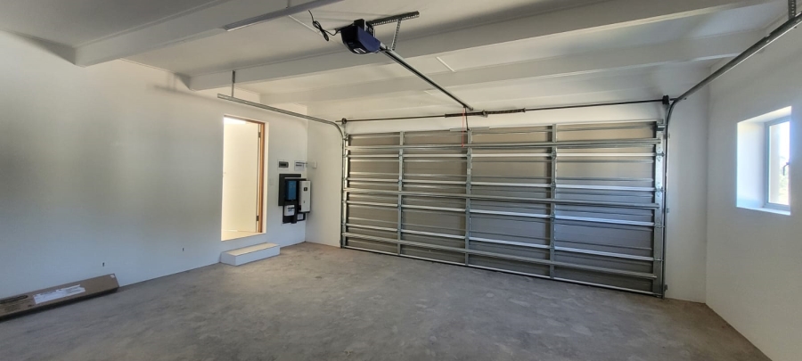 3 Bedroom Property for Sale in Mooikloof Country Estate Western Cape